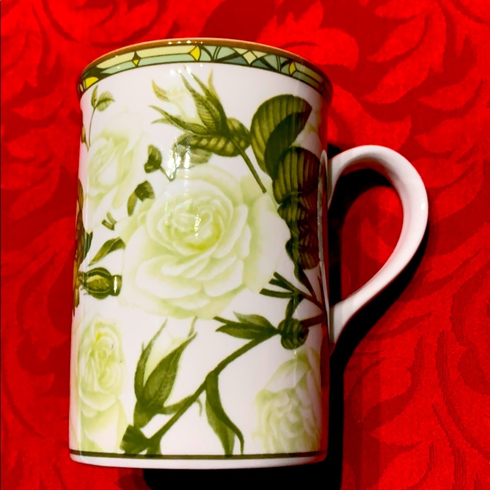 Vintage Collector’s series of four designs mug